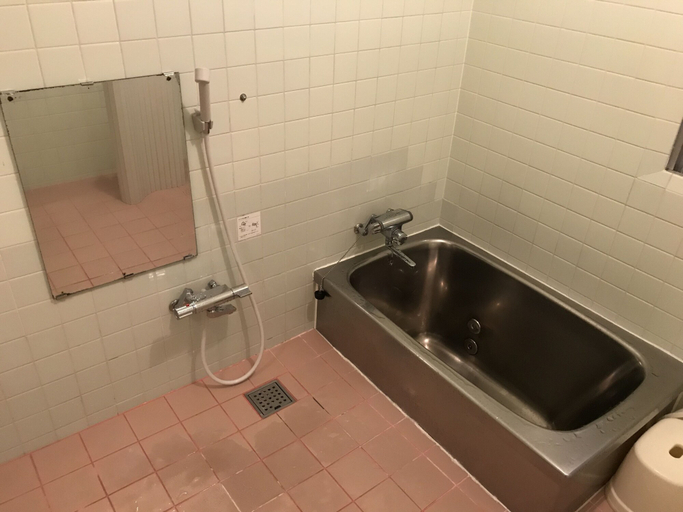 Bathroom 3, Business Ryokan Asahi, Fukuoka