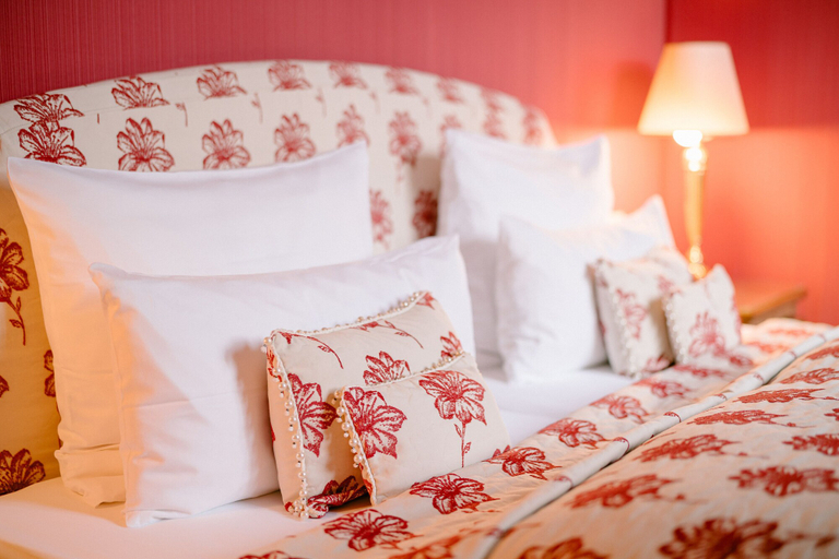 Bedroom 2, Schlosshotel Hugenpoet, Essen