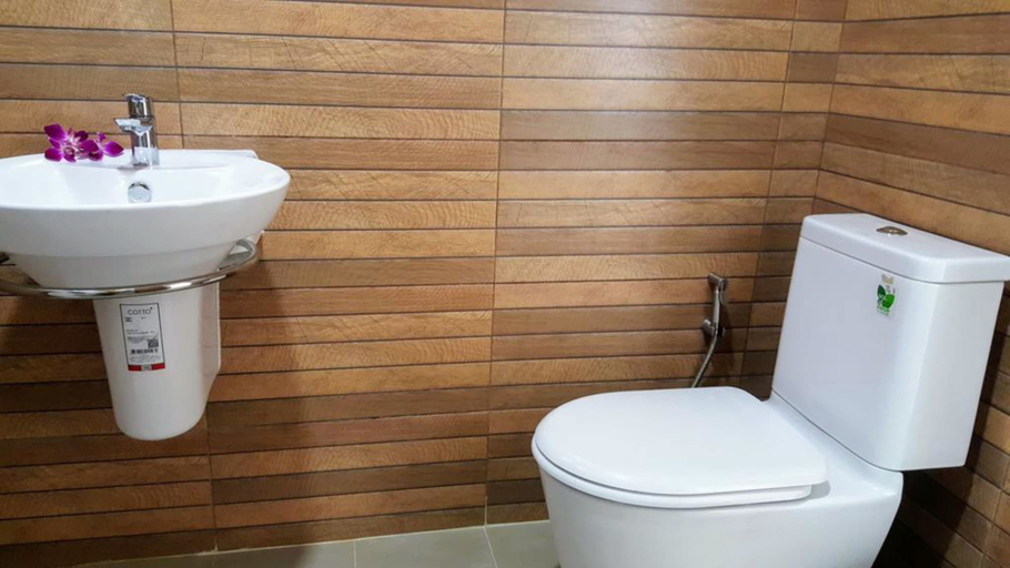 Bathroom 3, Ban Sasithorn Huahin, Hua Hin