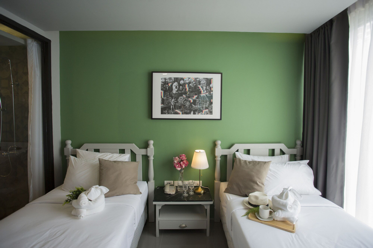 Bedroom 12