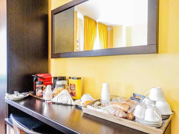 Others 5, B&B Morelli 1, Rome