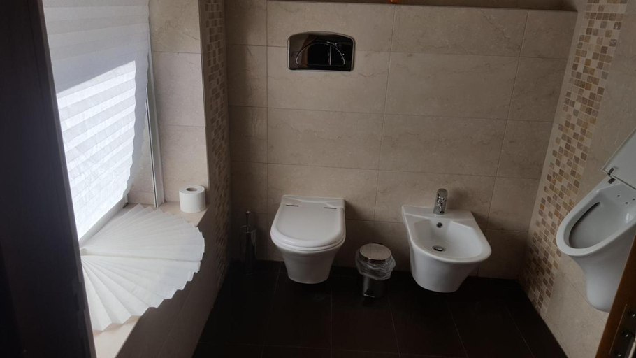 Others 3, Anjos Apartment - Central Lisbon, Lisbon