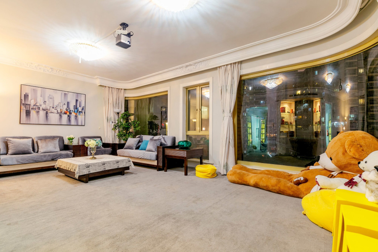 Others 4, Henry's Apartment - South Henan Road, Shanghai