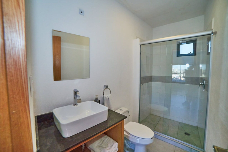 Bathroom 2, Chapultepec Collections, Guadalajara