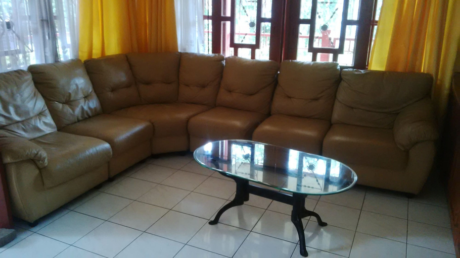 Others 5, Kota Bunga BB, Cianjur