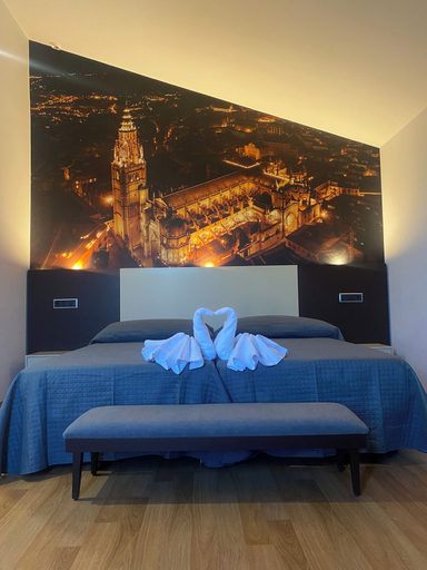 Bedroom 2, Hotel Asador Montes Oretanos, Toledo
