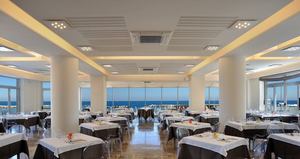 Food & Drinks 5, Hotel delle Nazioni, Pesaro E Urbino