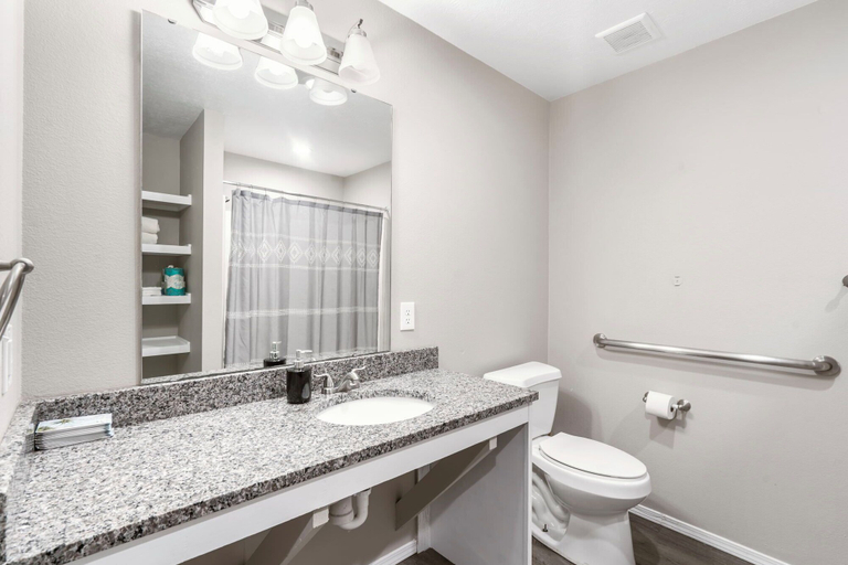 Bathroom 3, Stonewall Haven - Dual Condos!, Taney