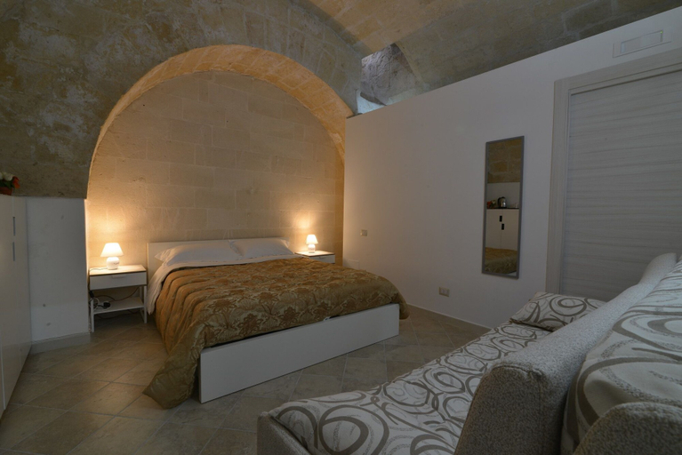 Bedroom 3, Il Nespolo Sassi Affittacamere, Matera