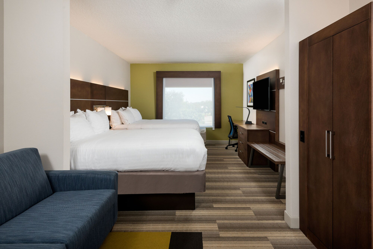 Bedroom 4, Holiday Inn Express & Suites BARTOW by IHG, Polk
