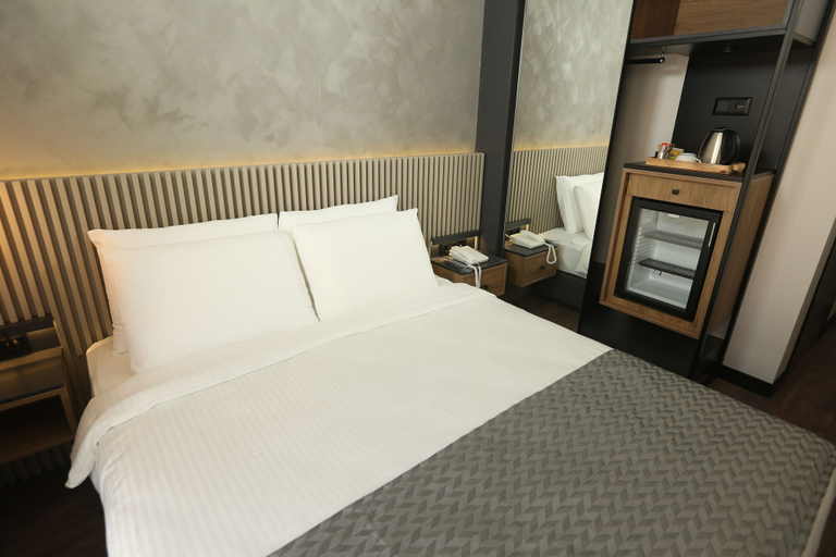 Bedroom 4, Moja City Hotel, Kadıköy