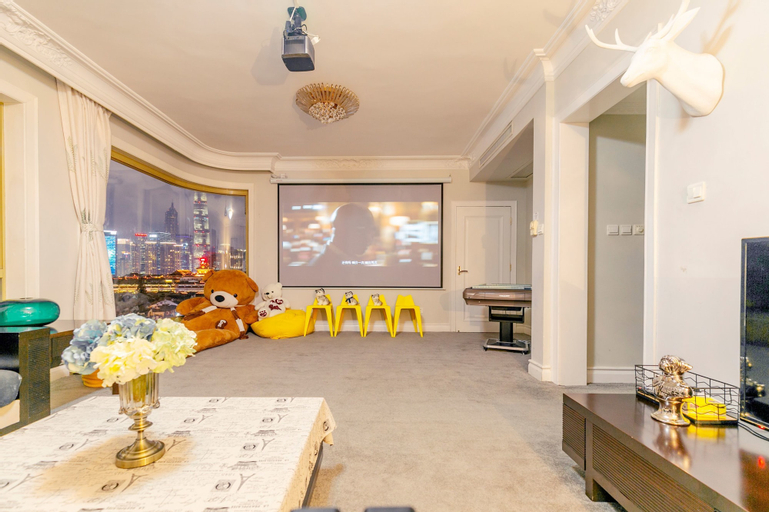 Others 3, Henry's Apartment - South Henan Road, Shanghai