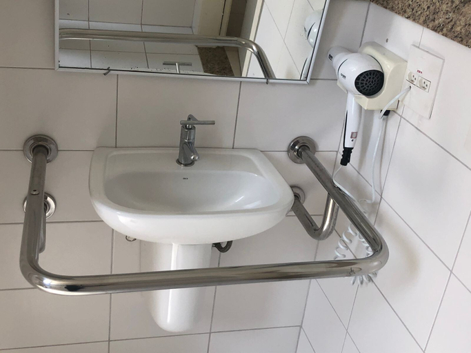 Bathroom 5, Comfort Hotel Santos, Santos