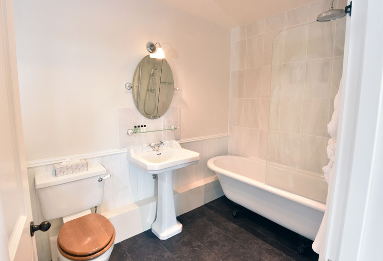 Bathroom 4, Cardhu Country House, Moray