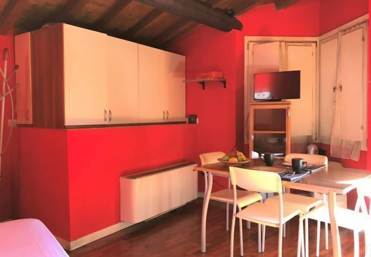 Room 5, Desenzanoloft – La baita, Brescia