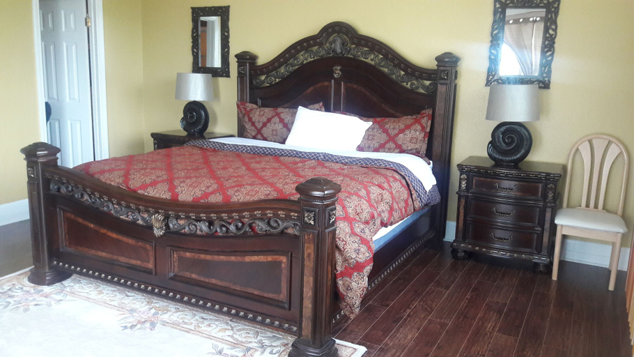 Bedroom 2, Waters Edge Condo With Boat Slip