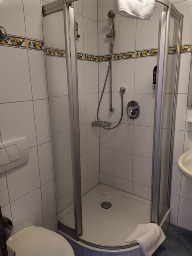 Bathroom 5, Hotel Faller, Breisgau-Hochschwarzwald
