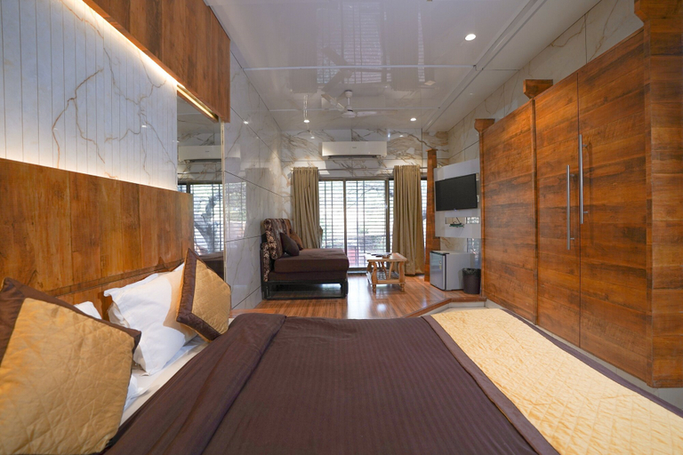 Bedroom 3, Hotel Kumar Plaza, Raigarh