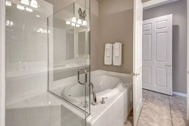 Bathroom 4, Lux Desert Oasis w/ saltwater pool near Coachella, Riverside