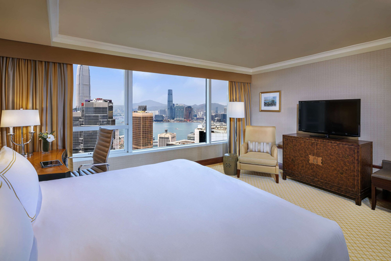 Bedroom 4, Conrad Hong Kong, Hong Kong Island