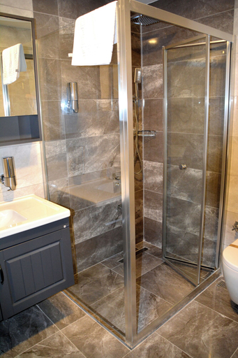 Bathroom 4, Sahil Hotel Pendik, Tuzla