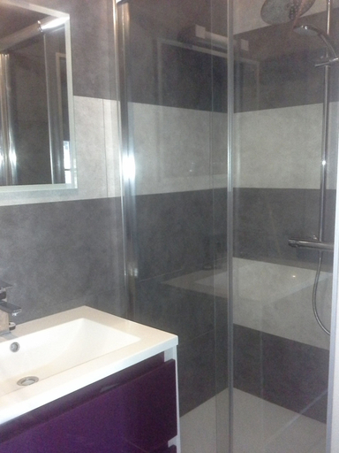 Bathroom 3, Roulotte et Gîte chambres d'hôtes, Pas-de-Calais