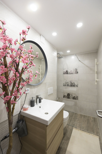 Bathroom 4, Casa Da Ponte, Koper