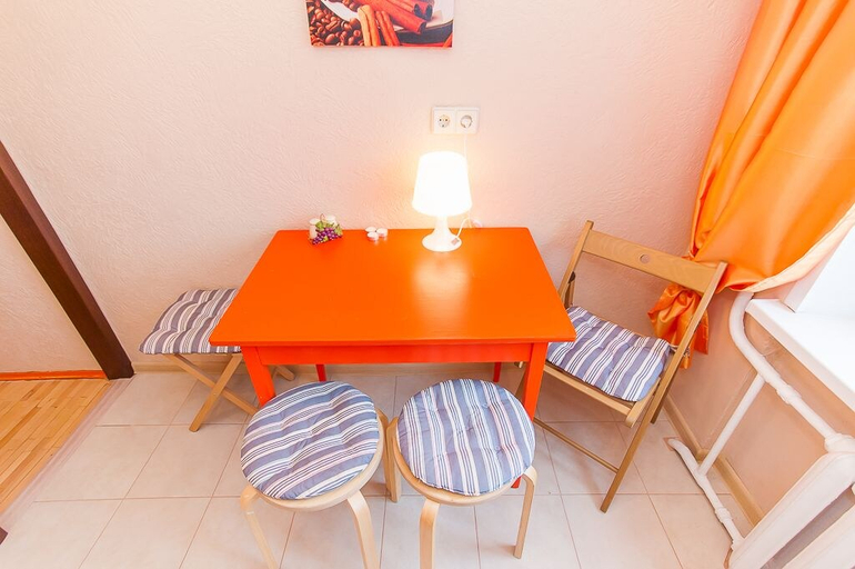 Others 5, Apartment on Monetchikovskii, Central