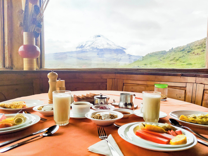 Food & Drinks, Hotel Tambopaxi, Mejía