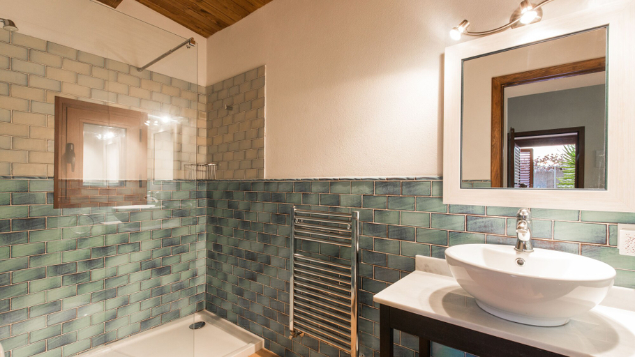 Bathroom, Shavasana Villa, Baleares