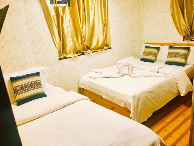 Bedroom 1, Southerast Asia Guesthouse, Kowloon