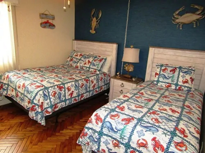 Bedroom 3, Regency Towers, Georgetown