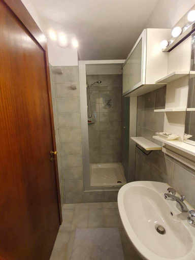 Bedroom 4, Nicolina, Genova