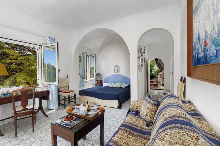 Bedroom 3, Villa Polifemo, Napoli
