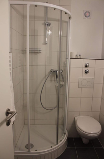 Bathroom 3, Pension Mavi, Rastatt