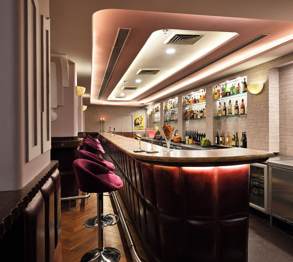Food & Drinks 2, Ambassador, New Delhi - IHCL SeleQtions, Delhi
