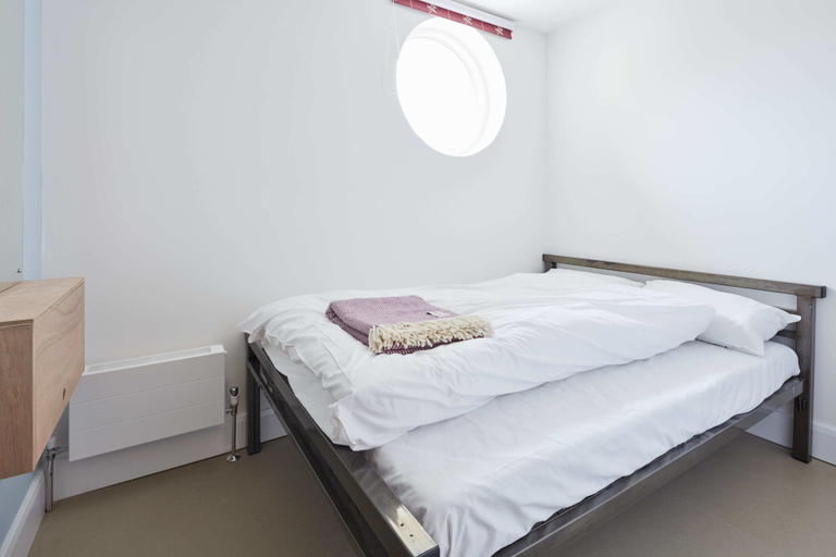 Bedroom 3, The Barrel Store - Hostel, Gloucestershire