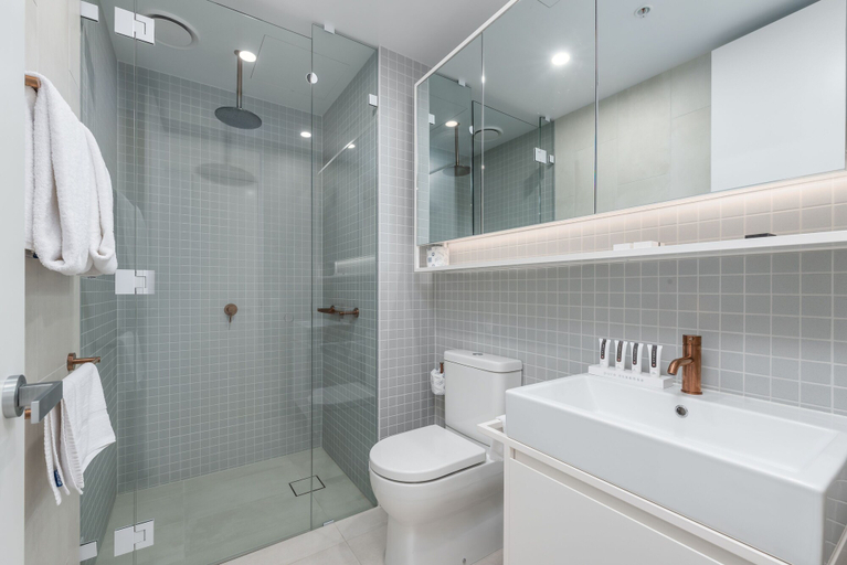 Bathroom 4, Domi Serviced Apartments, Melbourne