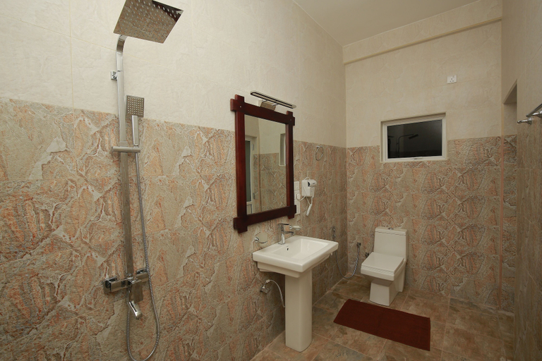 Bathroom 4, Yala Hotel River Front, Thissamaharama