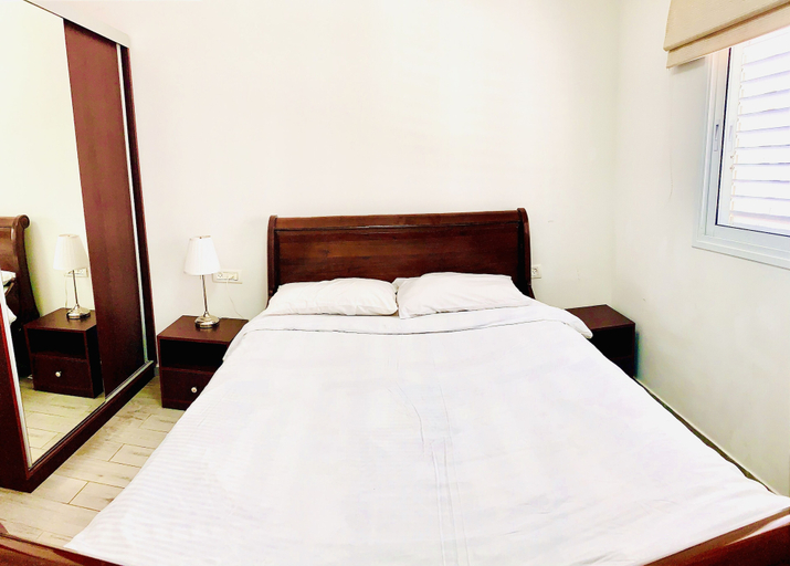 Bedroom 3, Royal Lea Apartments