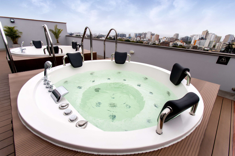 Sport & Beauty 2, Hampton by Hilton Lima San Isidro, Lima