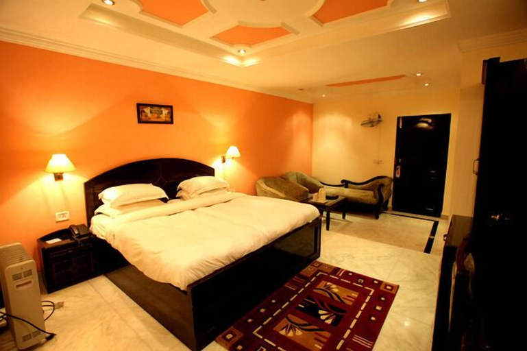 Bedroom 2, Mahalakshmi Palace hotel, Faridabad