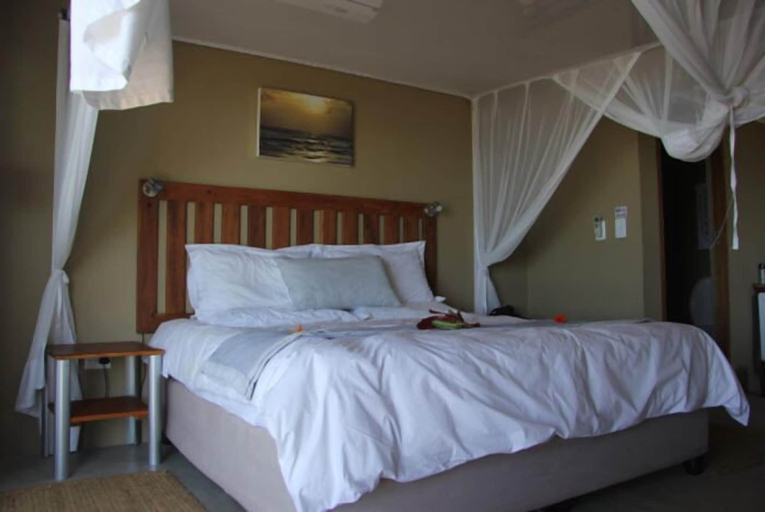 Bedroom 2, Baleia Azul 11, Matutuíne