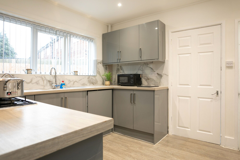 Others 5, Nottingham Top Serviced Home, Nottingham