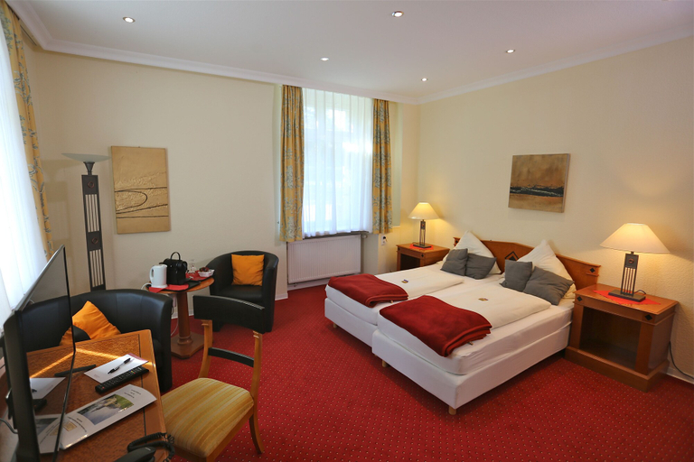 Bedroom 3, CAREA Schlosshotel Domäne Walberberg, Rhein-Sieg-Kreis