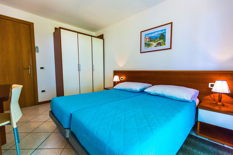 Bedroom 3, Splendid Golden Rocks Resort, Pula