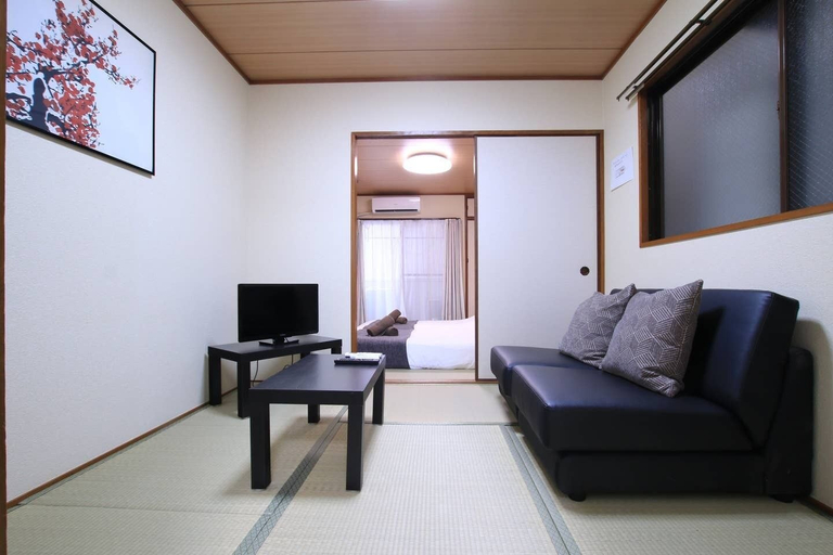 Others 4, Al Flat, Osaka