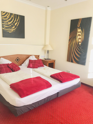 Bedroom 4, CAREA Schlosshotel Domäne Walberberg, Rhein-Sieg-Kreis