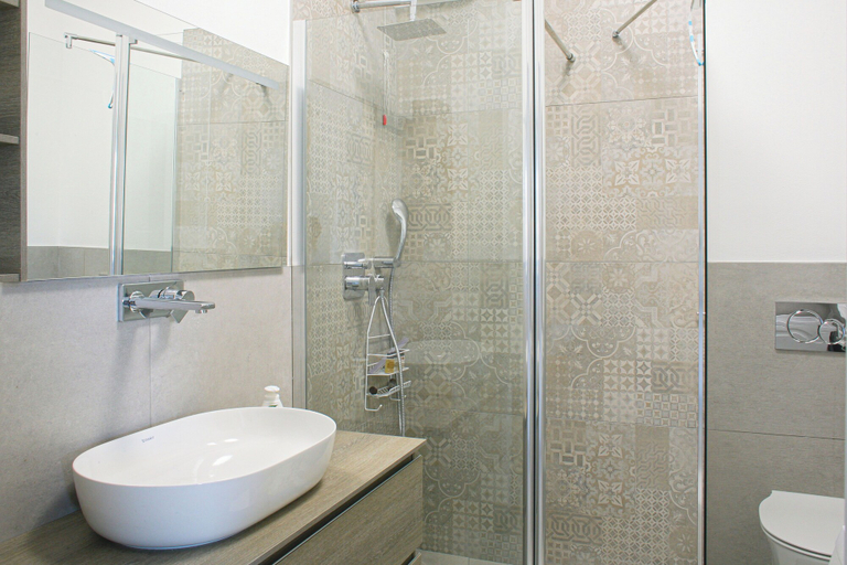 Bathroom 2, BnButler - Govone 78, Milano