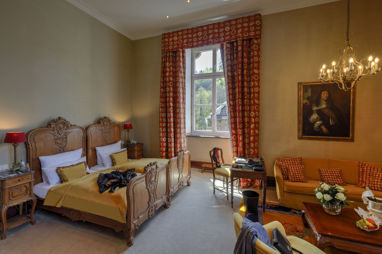 Bedroom 2, Schlosshotel Hugenpoet, Essen